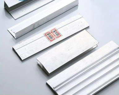 Aluminijast profil za polimerni polikarbonatni 8mm